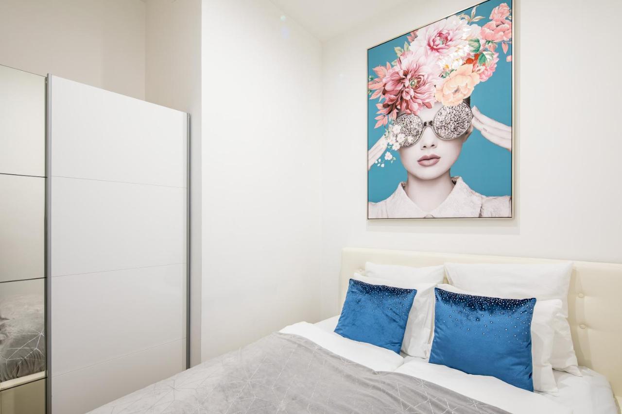 Melody Meadow Apartment Budapest Bagian luar foto