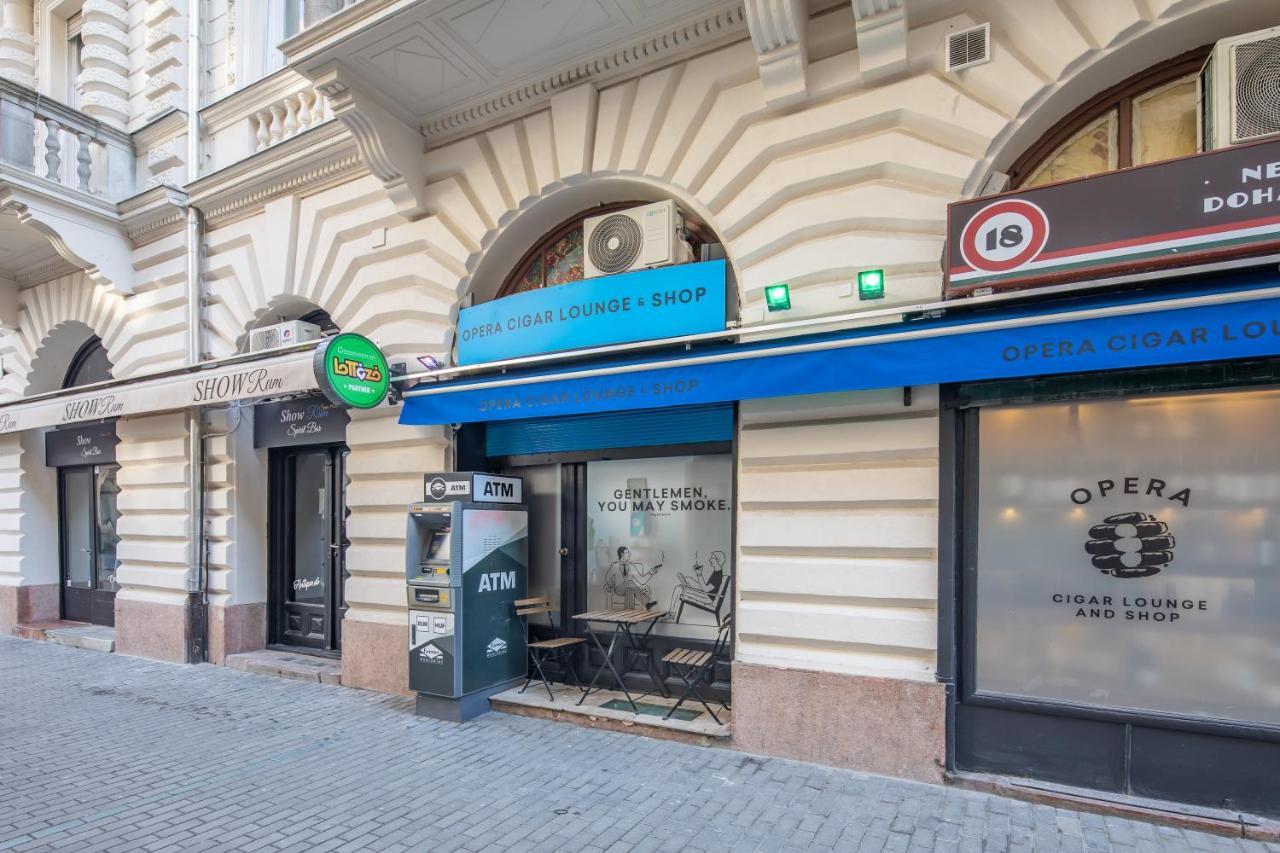 Melody Meadow Apartment Budapest Bagian luar foto